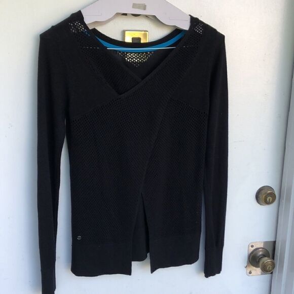 lululemon long sleeve top - Picture 3 of 7